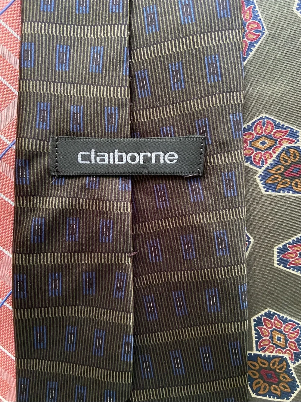 **BUNDLE DEAL** 5 Men’s Silk Ties Including Tommy Bahama NWT